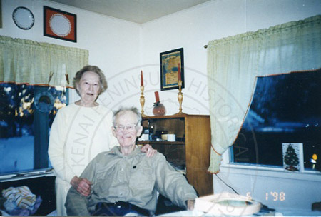 Ed and Mae Ciechanski at home, Soldotna 1998